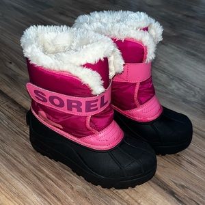 SOREL Children’s Snow Commander Boots size 13